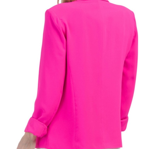 Steve Madden Pink Tailored Blazer with Notched Lapels - Picture 2 of 2